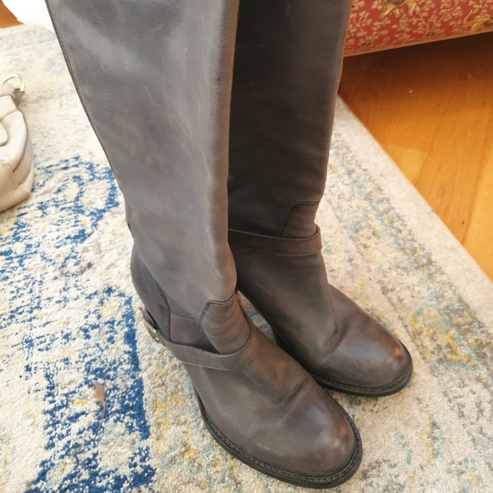 Charles David Gray leather boots